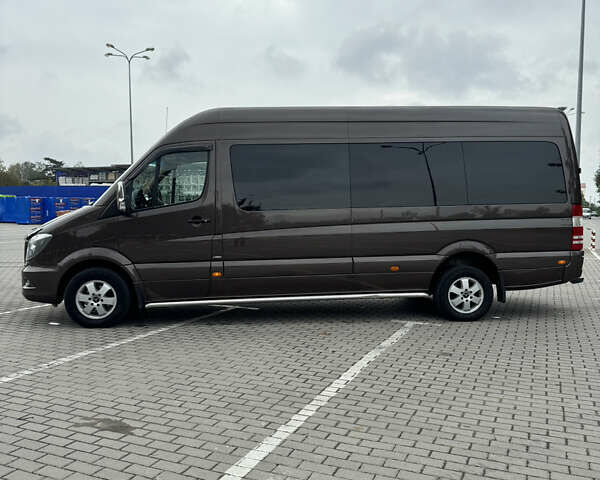 Коричневый Мерседес Sprinter, объемом двигателя 0 л и пробегом 720 тыс. км за 29500 $, фото 19 на Automoto.ua