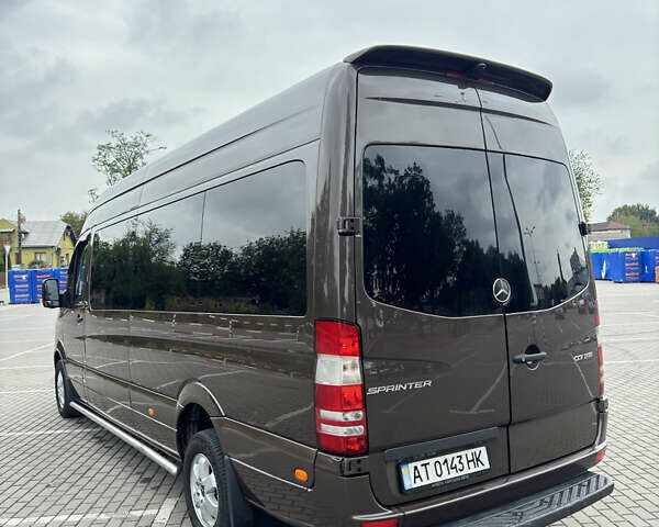 Коричневый Мерседес Sprinter, объемом двигателя 0 л и пробегом 720 тыс. км за 29500 $, фото 5 на Automoto.ua