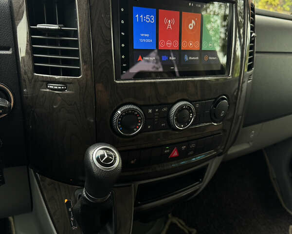 Коричневый Мерседес Sprinter, объемом двигателя 0 л и пробегом 720 тыс. км за 29500 $, фото 51 на Automoto.ua