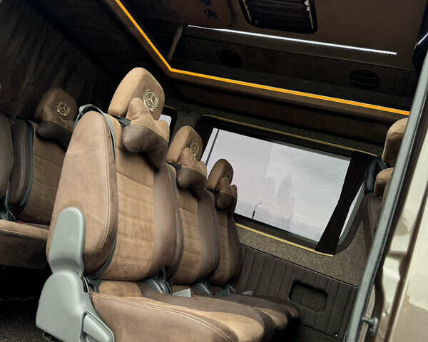 Коричневый Мерседес Sprinter, объемом двигателя 0 л и пробегом 720 тыс. км за 29500 $, фото 41 на Automoto.ua