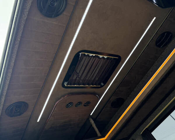 Коричневый Мерседес Sprinter, объемом двигателя 0 л и пробегом 720 тыс. км за 29500 $, фото 46 на Automoto.ua
