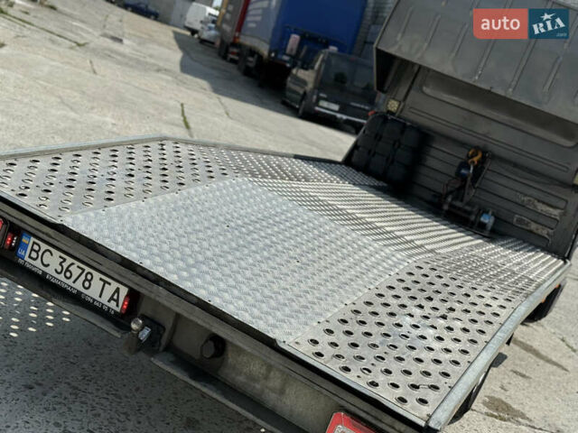 Коричневый Мерседес Sprinter, объемом двигателя 2.69 л и пробегом 590 тыс. км за 10400 $, фото 8 на Automoto.ua