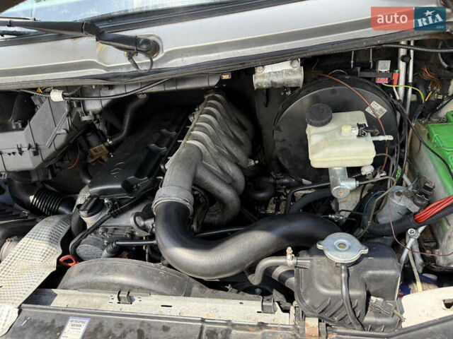 Коричневый Мерседес Sprinter, объемом двигателя 2.69 л и пробегом 590 тыс. км за 10400 $, фото 17 на Automoto.ua