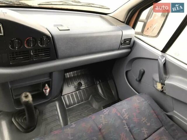 Коричневый Мерседес Sprinter, объемом двигателя 2.3 л и пробегом 460 тыс. км за 3000 $, фото 5 на Automoto.ua