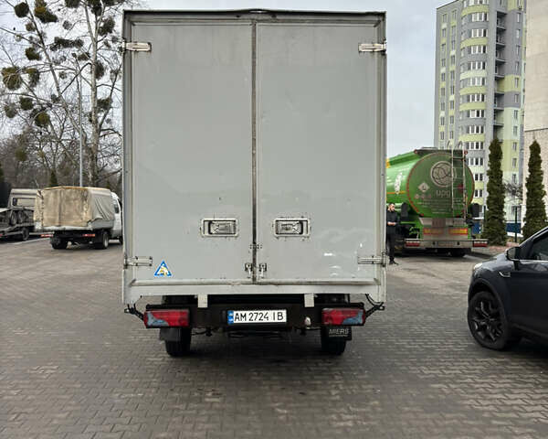 Коричневый Мерседес Sprinter, объемом двигателя 2.14 л и пробегом 565 тыс. км за 17500 $, фото 4 на Automoto.ua