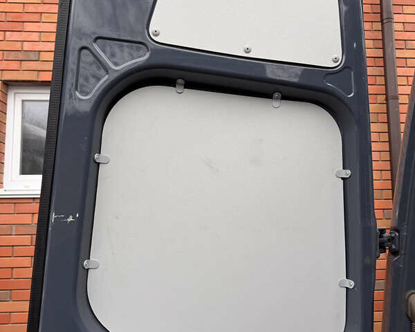 Коричневий Мерседес Sprinter, об'ємом двигуна 2.14 л та пробігом 116 тис. км за 24995 $, фото 14 на Automoto.ua