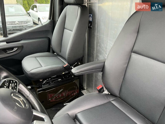 Коричневий Мерседес Sprinter, об'ємом двигуна 2 л та пробігом 293 тис. км за 27490 $, фото 24 на Automoto.ua