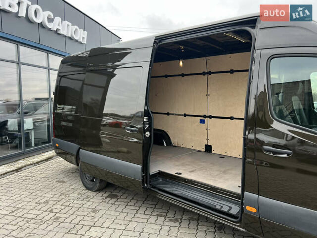 Коричневий Мерседес Sprinter, об'ємом двигуна 2 л та пробігом 293 тис. км за 27490 $, фото 29 на Automoto.ua