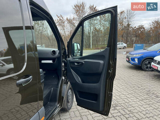 Коричневий Мерседес Sprinter, об'ємом двигуна 2 л та пробігом 293 тис. км за 27490 $, фото 26 на Automoto.ua