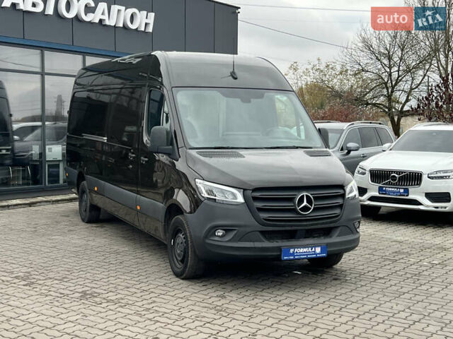 Коричневий Мерседес Sprinter, об'ємом двигуна 2 л та пробігом 293 тис. км за 27490 $, фото 2 на Automoto.ua
