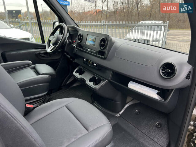 Коричневий Мерседес Sprinter, об'ємом двигуна 2 л та пробігом 293 тис. км за 27490 $, фото 28 на Automoto.ua