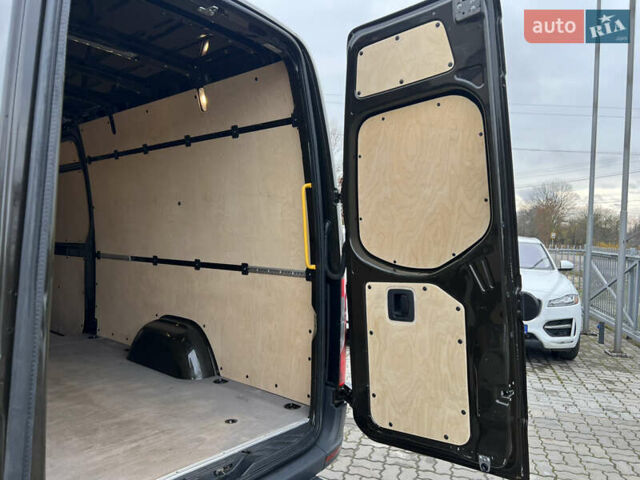 Коричневий Мерседес Sprinter, об'ємом двигуна 2 л та пробігом 293 тис. км за 27490 $, фото 43 на Automoto.ua