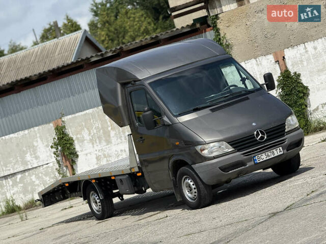 Коричневий Мерседес Sprinter, об'ємом двигуна 2.69 л та пробігом 590 тис. км за 9900 $, фото 2 на Automoto.ua