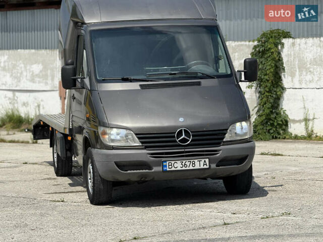Коричневий Мерседес Sprinter, об'ємом двигуна 2.69 л та пробігом 590 тис. км за 9900 $, фото 3 на Automoto.ua