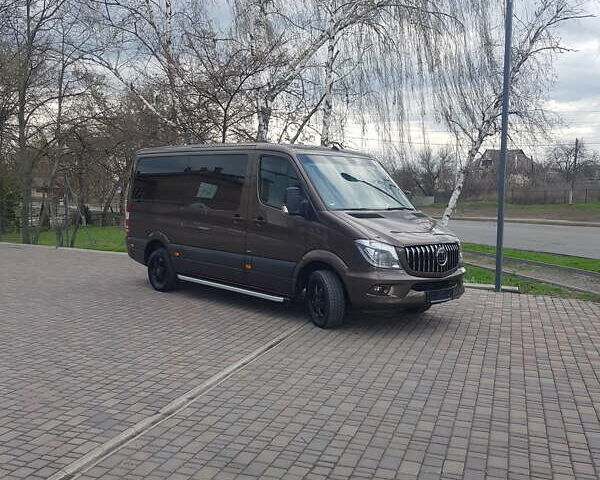 Коричневий Мерседес Sprinter, об'ємом двигуна 2.2 л та пробігом 106 тис. км за 32000 $, фото 25 на Automoto.ua