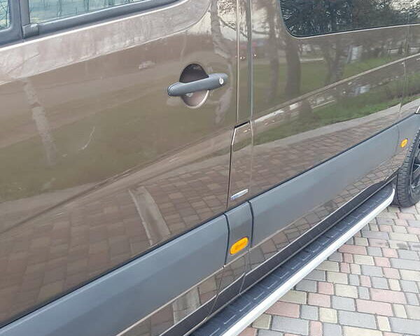 Коричневий Мерседес Sprinter, об'ємом двигуна 2.2 л та пробігом 106 тис. км за 32000 $, фото 36 на Automoto.ua