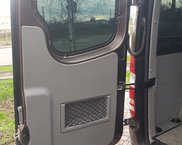 Коричневий Мерседес Sprinter, об'ємом двигуна 2.2 л та пробігом 106 тис. км за 32000 $, фото 56 на Automoto.ua