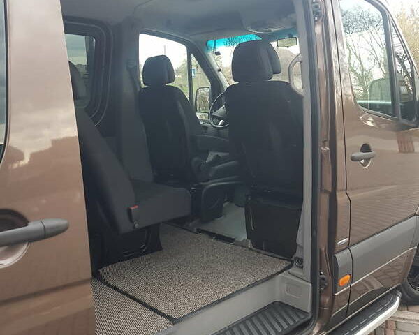 Коричневий Мерседес Sprinter, об'ємом двигуна 2.2 л та пробігом 106 тис. км за 32000 $, фото 54 на Automoto.ua