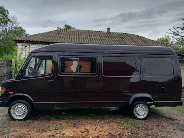 Коричневый Мерседес Sprinter, объемом двигателя 2.9 л и пробегом 499 тыс. км за 2900 $, фото 5 на Automoto.ua
