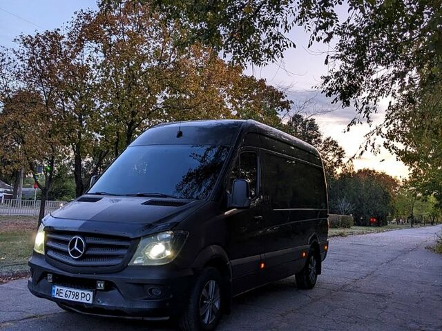 Коричневый Мерседес Sprinter, объемом двигателя 2.1 л и пробегом 505 тыс. км за 14000 $, фото 8 на Automoto.ua