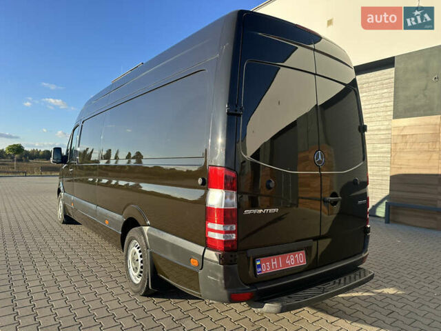 Коричневый Мерседес Sprinter, объемом двигателя 2.14 л и пробегом 405 тыс. км за 16700 $, фото 7 на Automoto.ua
