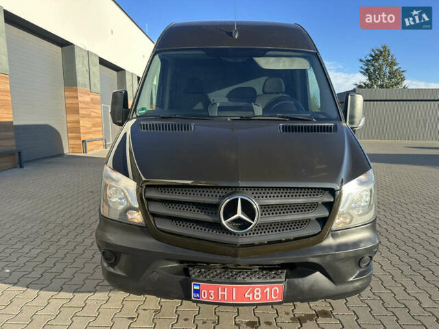 Коричневый Мерседес Sprinter, объемом двигателя 2.14 л и пробегом 405 тыс. км за 16700 $, фото 2 на Automoto.ua