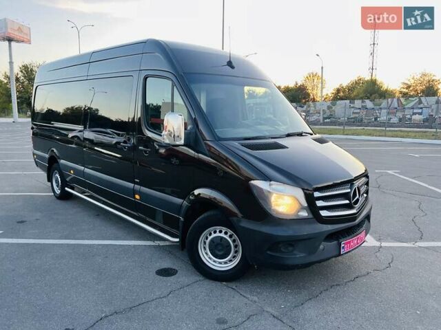 Коричневый Мерседес Sprinter, объемом двигателя 2.15 л и пробегом 205 тыс. км за 22000 $, фото 2 на Automoto.ua