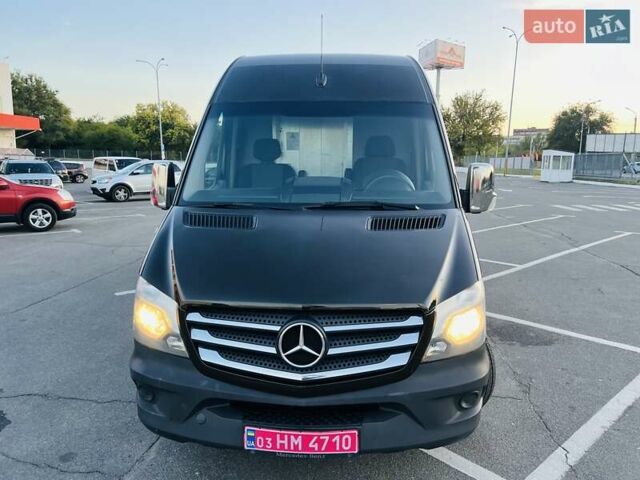 Коричневый Мерседес Sprinter, объемом двигателя 2.15 л и пробегом 205 тыс. км за 22000 $, фото 3 на Automoto.ua