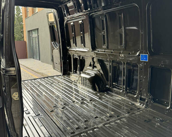 Коричневый Мерседес Sprinter, объемом двигателя 0 л и пробегом 280 тыс. км за 28000 $, фото 14 на Automoto.ua