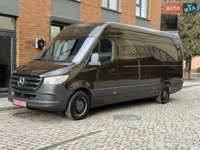 Коричневый Мерседес Sprinter, объемом двигателя 0 л и пробегом 280 тыс. км за 28000 $, фото 5 на Automoto.ua
