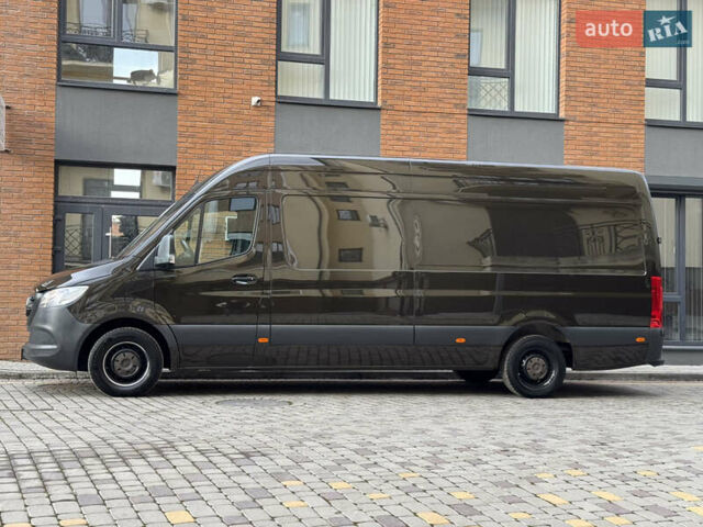 Коричневый Мерседес Sprinter, объемом двигателя 0 л и пробегом 280 тыс. км за 28000 $, фото 4 на Automoto.ua