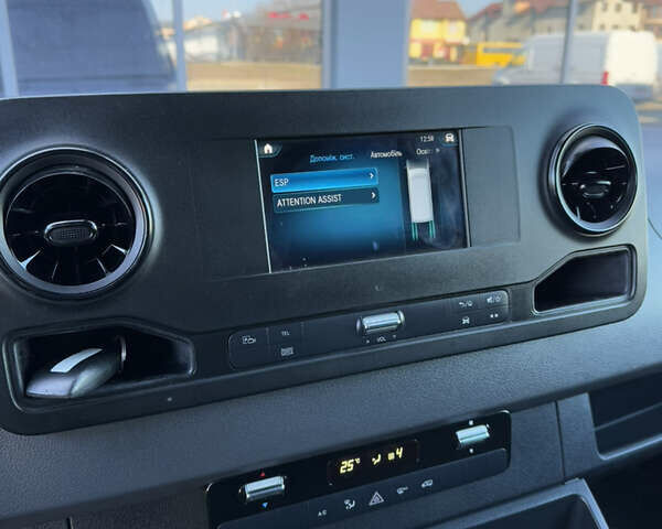 Коричневый Мерседес Sprinter, объемом двигателя 0 л и пробегом 280 тыс. км за 28000 $, фото 20 на Automoto.ua