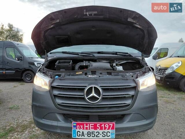 Коричневый Мерседес Sprinter, объемом двигателя 2.2 л и пробегом 203 тыс. км за 23950 $, фото 16 на Automoto.ua