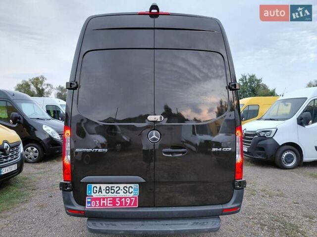 Коричневый Мерседес Sprinter, объемом двигателя 2.2 л и пробегом 203 тыс. км за 23950 $, фото 14 на Automoto.ua