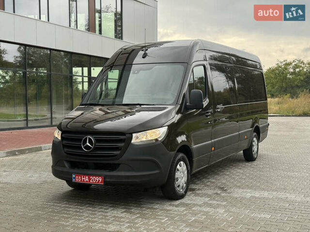 Коричневый Мерседес Sprinter, объемом двигателя 2.2 л и пробегом 211 тыс. км за 25900 $, фото 3 на Automoto.ua