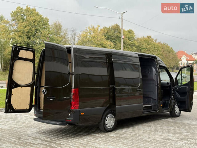 Коричневый Мерседес Sprinter, объемом двигателя 2.2 л и пробегом 211 тыс. км за 25900 $, фото 31 на Automoto.ua