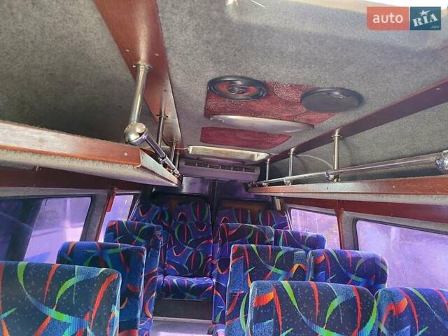 Коричневий Мерседес Sprinter, об'ємом двигуна 2.15 л та пробігом 700 тис. км за 8800 $, фото 3 на Automoto.ua