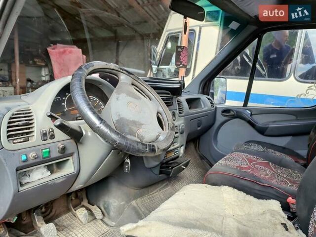 Коричневий Мерседес Sprinter, об'ємом двигуна 2.15 л та пробігом 700 тис. км за 8800 $, фото 15 на Automoto.ua