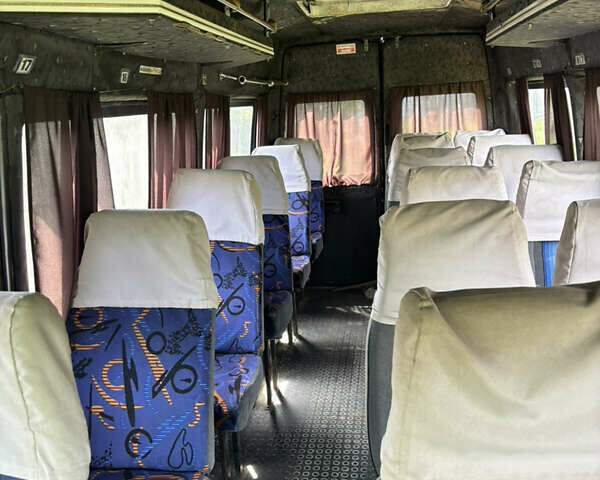 Коричневий Мерседес Sprinter, об'ємом двигуна 2.87 л та пробігом 500 тис. км за 4500 $, фото 2 на Automoto.ua