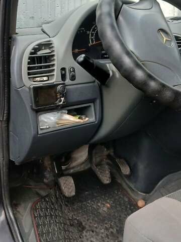 Коричневий Мерседес Sprinter, об'ємом двигуна 2.2 л та пробігом 650 тис. км за 6500 $, фото 8 на Automoto.ua