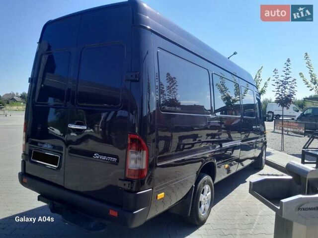 Коричневый Мерседес Sprinter, объемом двигателя 2.7 л и пробегом 840 тыс. км за 14000 $, фото 3 на Automoto.ua