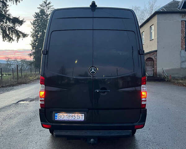 Коричневый Мерседес Sprinter, объемом двигателя 2.15 л и пробегом 210 тыс. км за 10750 $, фото 4 на Automoto.ua