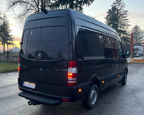 Коричневый Мерседес Sprinter, объемом двигателя 2.15 л и пробегом 210 тыс. км за 10750 $, фото 5 на Automoto.ua