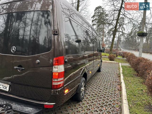 Коричневий Мерседес Sprinter, об'ємом двигуна 2.2 л та пробігом 290 тис. км за 26000 $, фото 15 на Automoto.ua