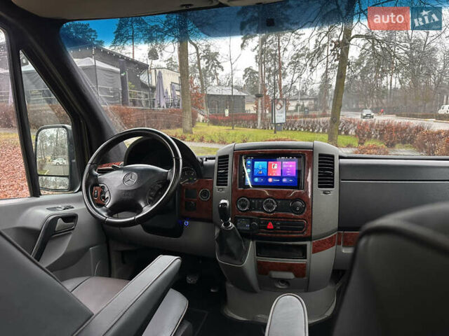 Коричневий Мерседес Sprinter, об'ємом двигуна 2.2 л та пробігом 290 тис. км за 26000 $, фото 31 на Automoto.ua