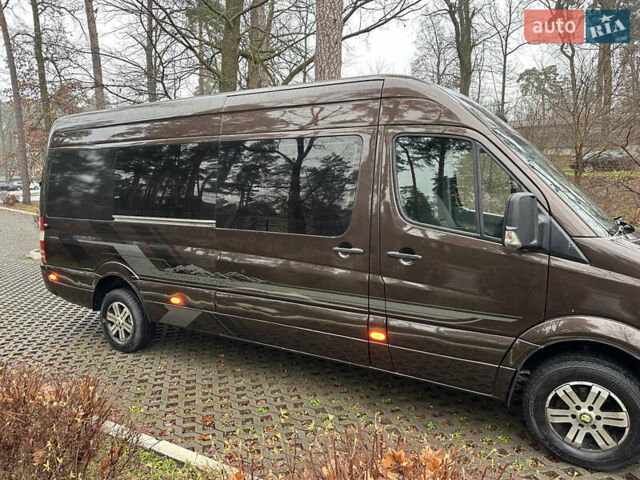 Коричневий Мерседес Sprinter, об'ємом двигуна 2.2 л та пробігом 290 тис. км за 26000 $, фото 9 на Automoto.ua