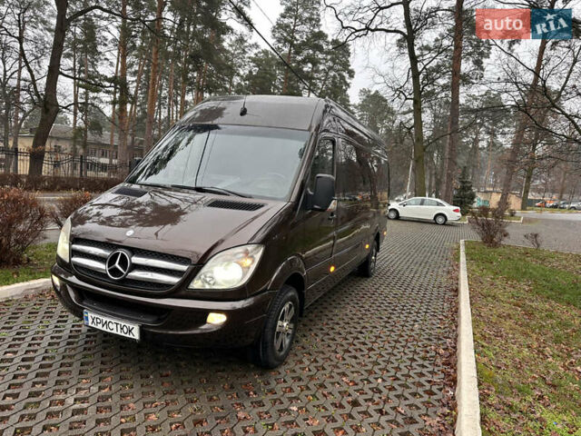 Коричневий Мерседес Sprinter, об'ємом двигуна 2.2 л та пробігом 290 тис. км за 26000 $, фото 7 на Automoto.ua