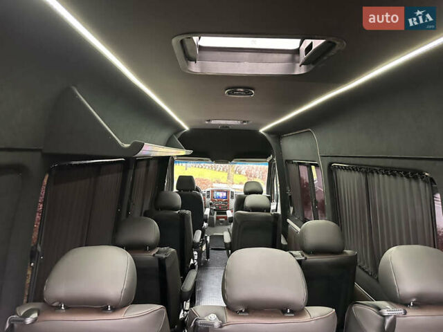 Коричневий Мерседес Sprinter, об'ємом двигуна 2.2 л та пробігом 290 тис. км за 26000 $, фото 19 на Automoto.ua