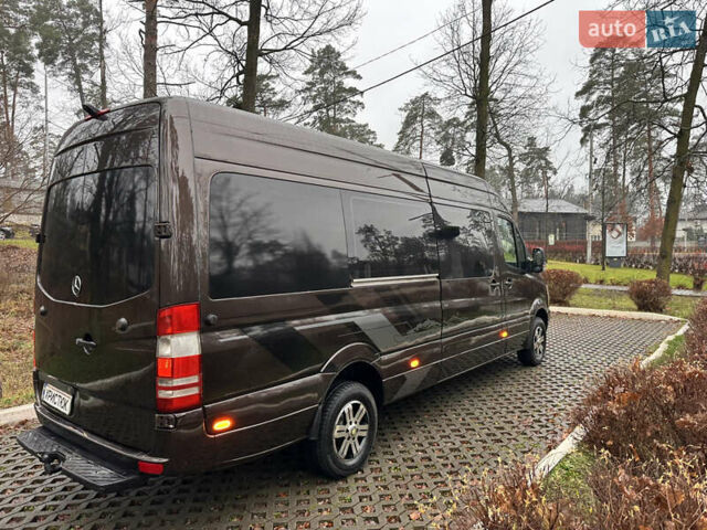 Коричневий Мерседес Sprinter, об'ємом двигуна 2.2 л та пробігом 290 тис. км за 26000 $, фото 16 на Automoto.ua