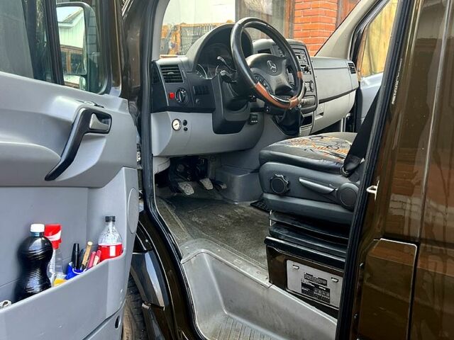 Коричневий Мерседес Sprinter, об'ємом двигуна 3 л та пробігом 190 тис. км за 28700 $, фото 7 на Automoto.ua